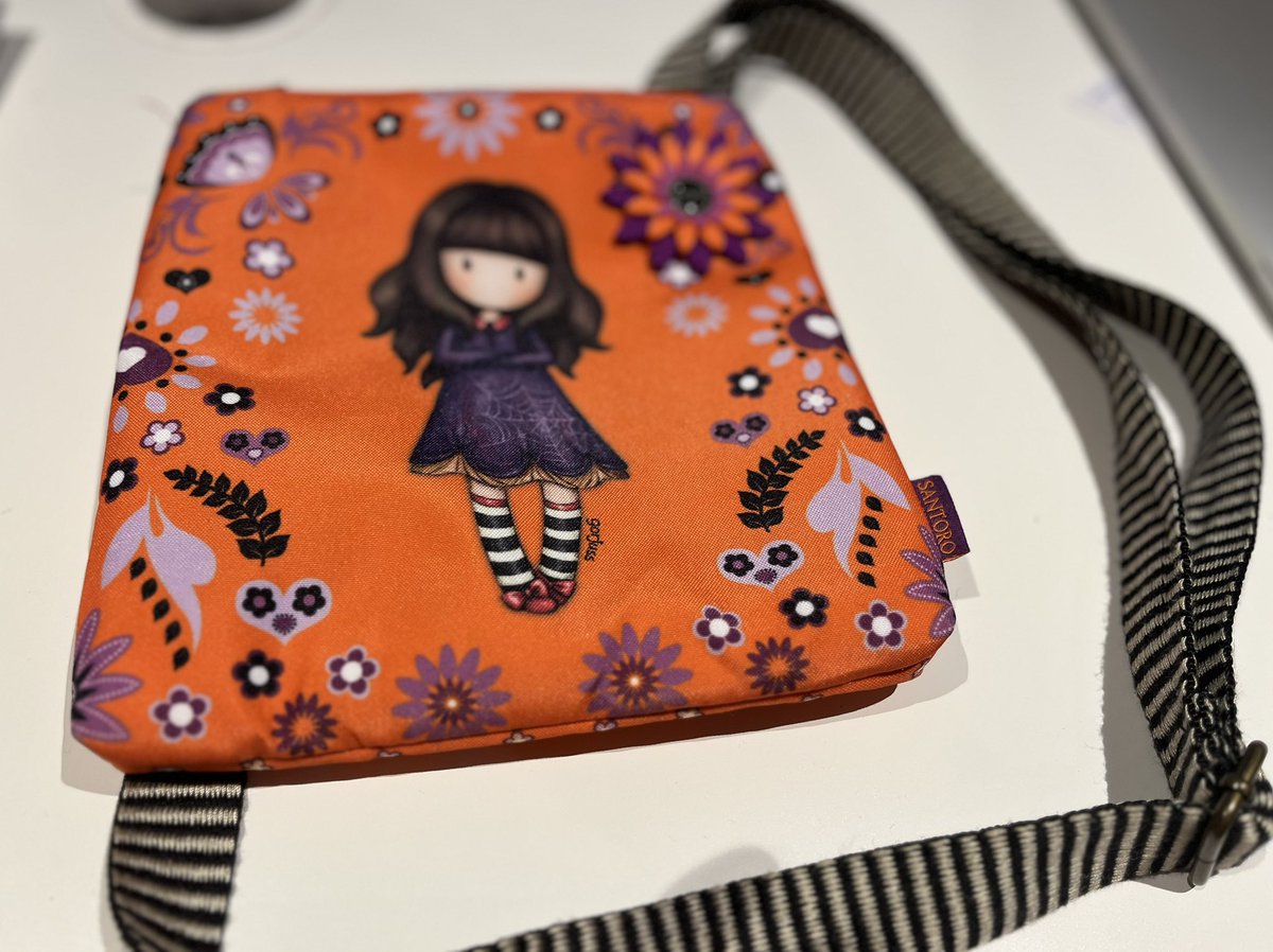 #poltsak artelanak izan daitezke.
#sasitxiotx 
#asteanbehin 
#inkomunikazioa