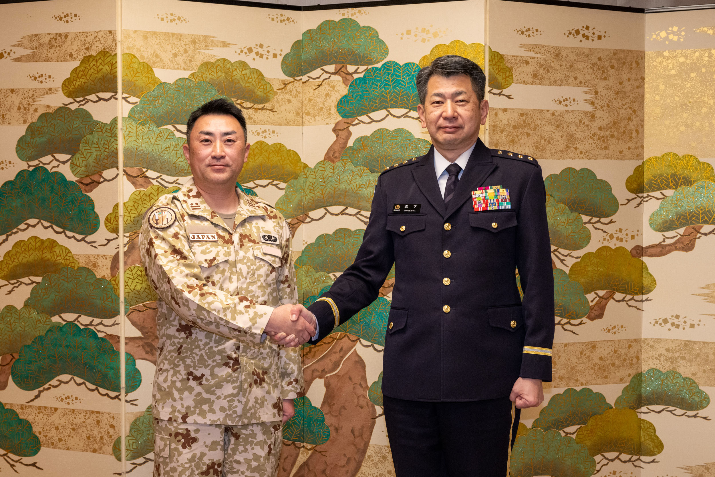 防衛省 陸上自衛隊 on X: 防衛省 陸上自衛隊 on X: