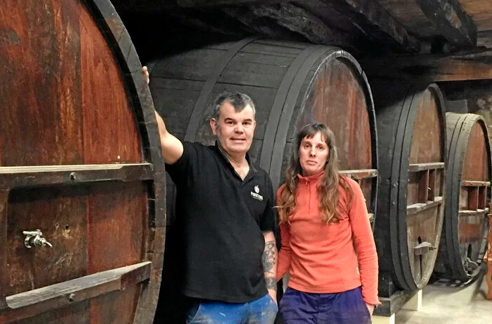 naiz_info's tweet photo. Nafarroa cuenta con una nueva sidrería, en el pequeño pueblo de Madotz

https://t.co/ZWira7rIMg

En el suplemento especial ‘Sagardotegiak’ https://t.co/cZg8qNpypM