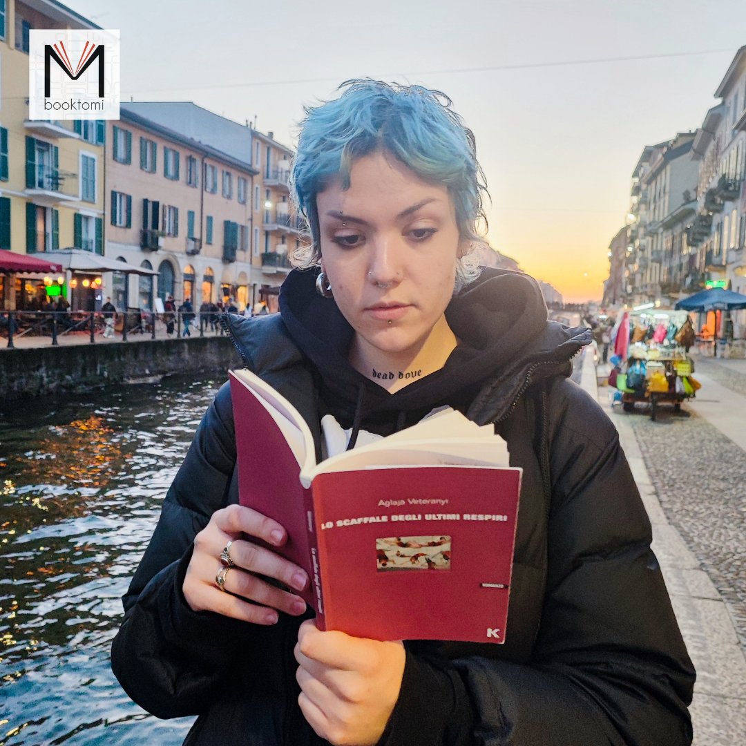 #BooktoMi in 📚⬇️
#Venerdì Re- <a href="/versolibri/">verso libri</a>

📚 Lo scaffale degli ultimi respiri 
✍️ Aglaja Veteranyi
🔸️ <a href="/KellerEditore/">Keller Editore</a> 

Abbiamo scelto un #libro del 2011 e potete #leggere la nostra opinione qui ⬇️ sul #sito
booktomi.com/2025/01/17/lo-… scritta da <a href="/Mary_McNeely/">Mary McNeely🍉</a>

#leggeresempre