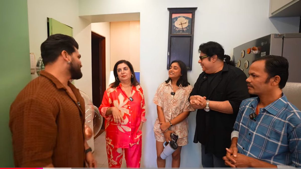 𝐓𝐄𝐀𝐌 𝐒𝐔𝐌𝐁𝐔𝐋 𝐎𝐅𝐅𝐈𝐂𝐈𝐀𝐋 𝐅𝐂 (@teamsumbulfc007) on Twitter photo Hello #SumbulSquad
“Bigg Boss 16 Mandli - Sajid, Shiv, and Sumbul Ki Dum Biryani!
After a long time, they’ve reunited!
Check out the video here: youtu.be/_4EYz_iahP0?si…
Go watch and show them your love!”
#SumbulTouqeerKhan
<a href="/TheFarahKhan/">TheFarahKhan</a>
<a href="/TouqeerSumbul/">Sumbul Touqeer</a> Hello #SumbulSquad
“Bigg Boss 16 Mandli - Sajid, Shiv, and Sumbul Ki Dum Biryani!
After a long time, they’ve reunited!
Check out the video here: youtu.be/_4EYz_iahP0?si…
Go watch and show them your love!”
#SumbulTouqeerKhan
<a href="/TheFarahKhan/">TheFarahKhan</a>
<a href="/TouqeerSumbul/">Sumbul Touqeer</a>