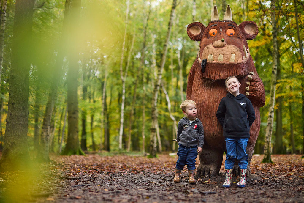 ExploreEssex's tweet photo. Ending soon! Get 13 months for the price of 12 with our January #ExplorerPass Offer 🌳🌳🌳
Get out more for less £££ in 2025 and enjoy parking at seven #EssexCountryParks plus discounts at many cafes and visitor centres.
Use code: NY25 at the checkout. Ends 31 January. https://t.co/XLisqhNkhs