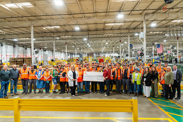 “It’s huge for DS Smith to make this donation,” said board member Brandi Glasscock. “We couldn't do our work without companies like DS Smith.” We proudly donated $50,000 to Aidnet of Greene County for recovery from Hurricane Helene
Visit ow.ly/vIon50UGU4Z for the full story