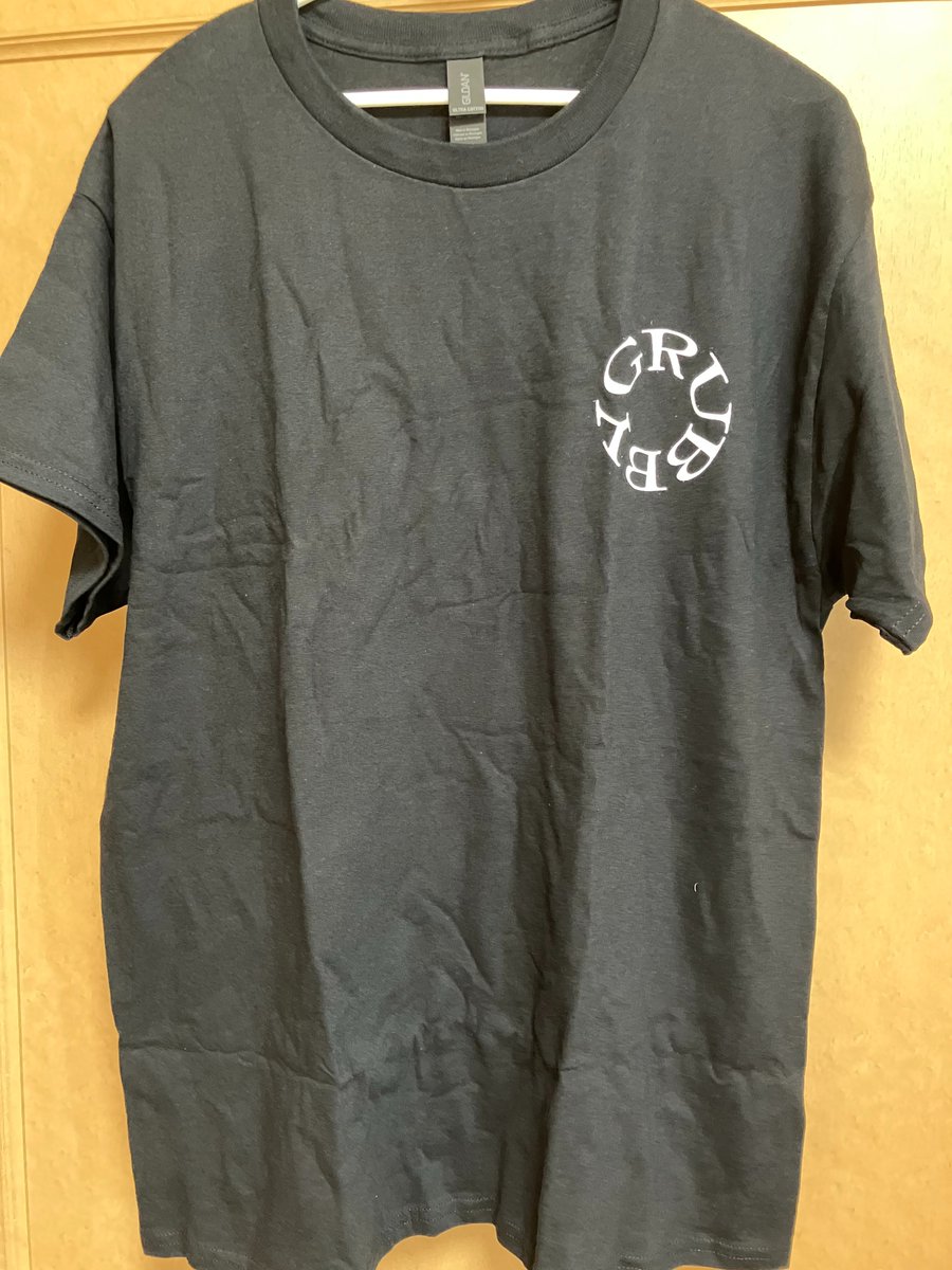Top_40_Age's tweet photo. #643 GRUBBY
CREW volume 2発売記念POP UP STOREで購入。
#マーチャンダイズ記録シリーズ #GRUBBY #グラビー #COCOBAT #PullingTeeth #AllLivingThings #SuperStupid #Syperhype https://t.co/DAajqi7g2P