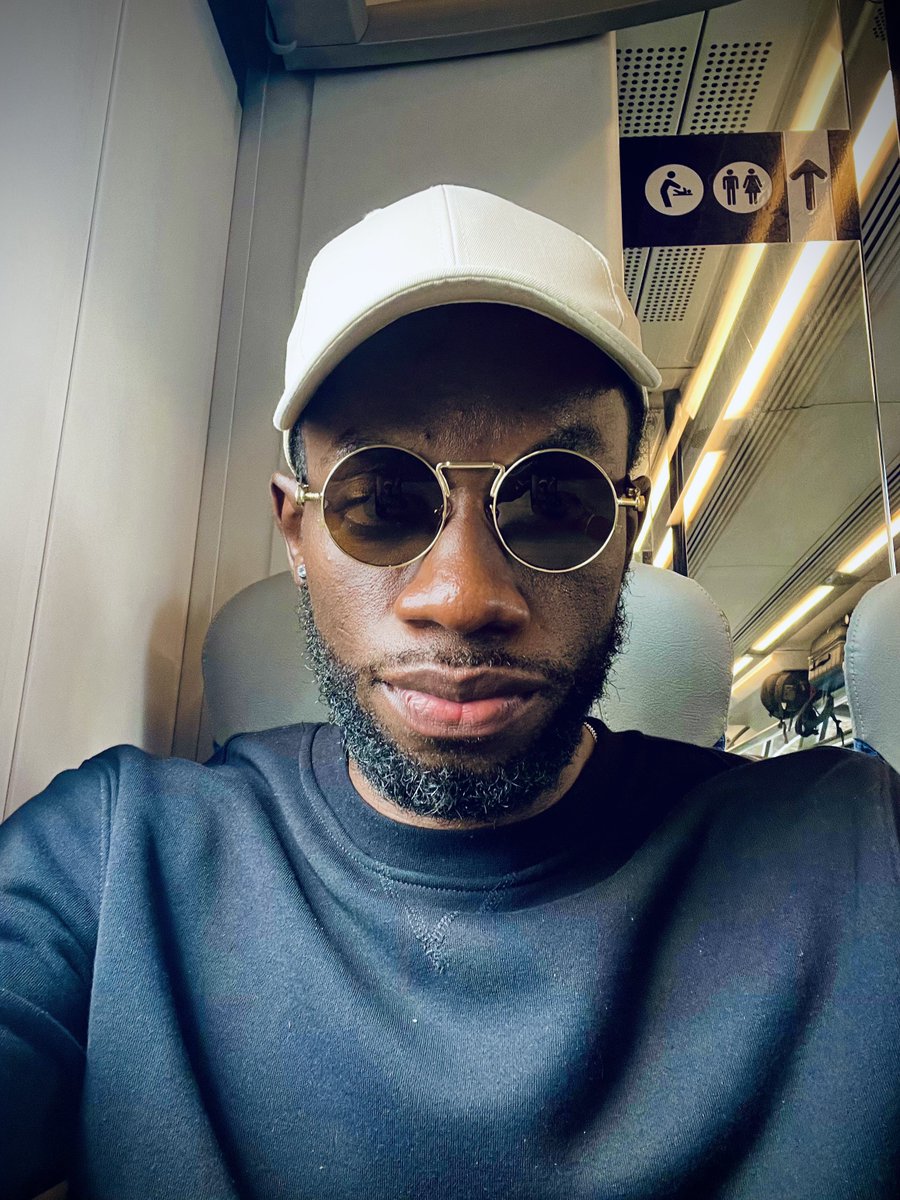 🚨 Guess who's back? 

After a long hiatus, I’m finally returning to share insights, resources, and a few laughs with you all. 

The past year has been a wild ride—academically, professionally, and personally. 

Let me explain… 🧵