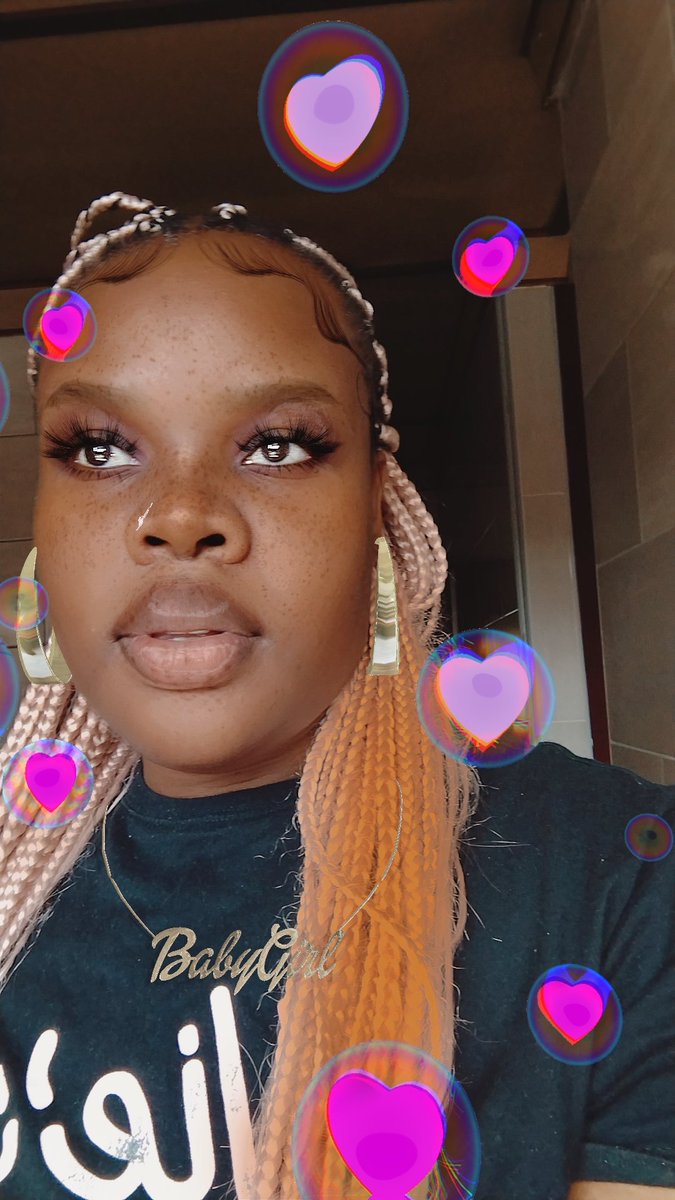 RockFilwe's tweet image. Happy Friday 💃💫🥂