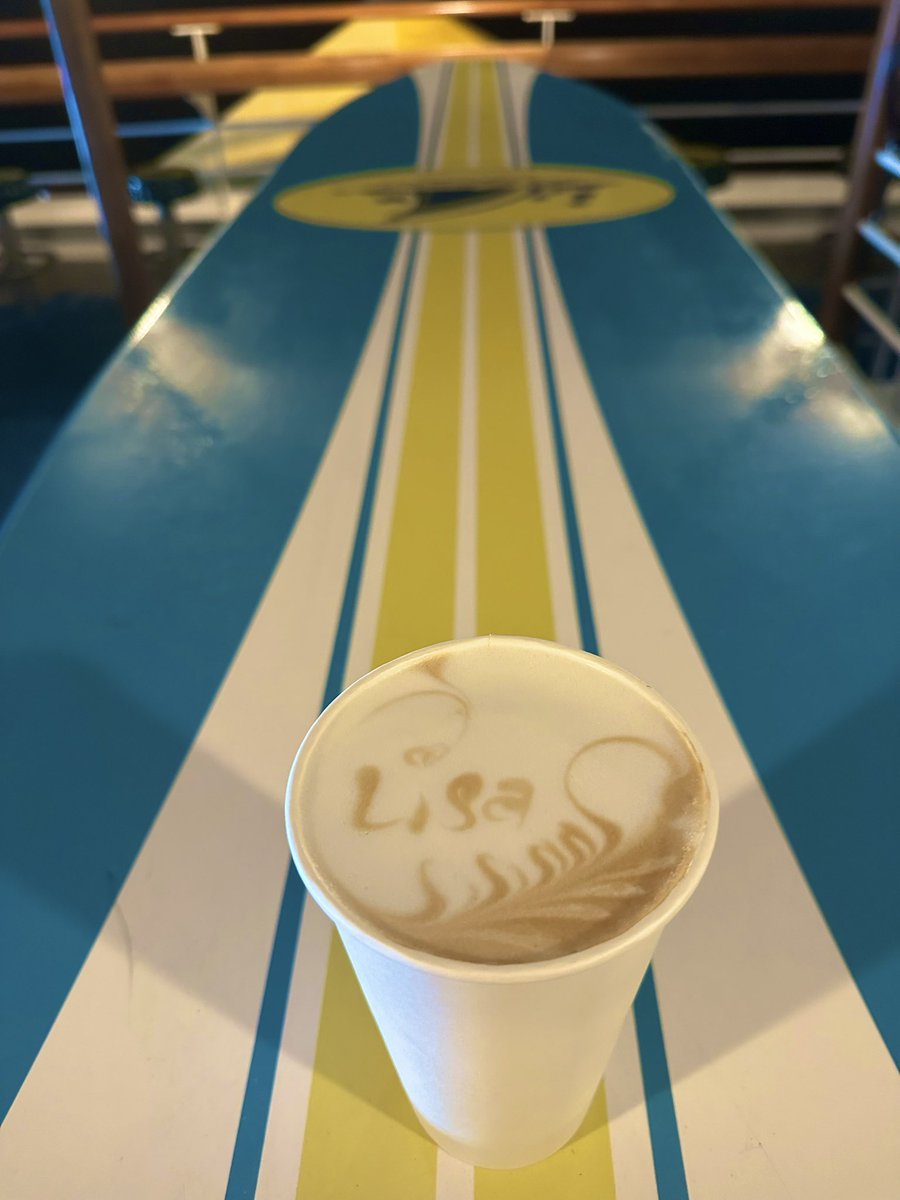 TenMinuteMile's tweet photo. Never know where Iโm gonna wake up but the day will always start with โ๏ธ and appreciation for my surroundings. #margaritavilleatsea #MASislander #cruisingcowgirl #aseaofships https://t.co/06m8xF2PWo