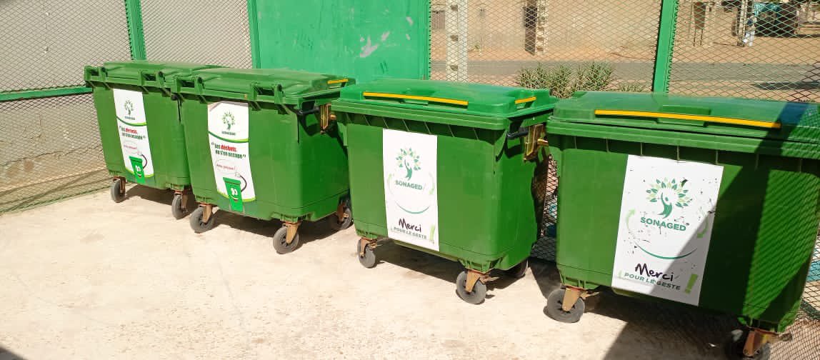 latifsarr123's tweet image. 🚨🚨 Alerte Alerte  @PR_Diomaye @SonkoOfficiel @FofanaBala @khalifa_a_sarr 
Fi AK werou février bii 2025 #SONAGED Dafa Dieul dogal pour arrêter définitivement gnie nga xamni Am naan 50ans dieum kaw Ay père et mère de famille lolou dafa graw un bon jour beug arrêter ay Nitte