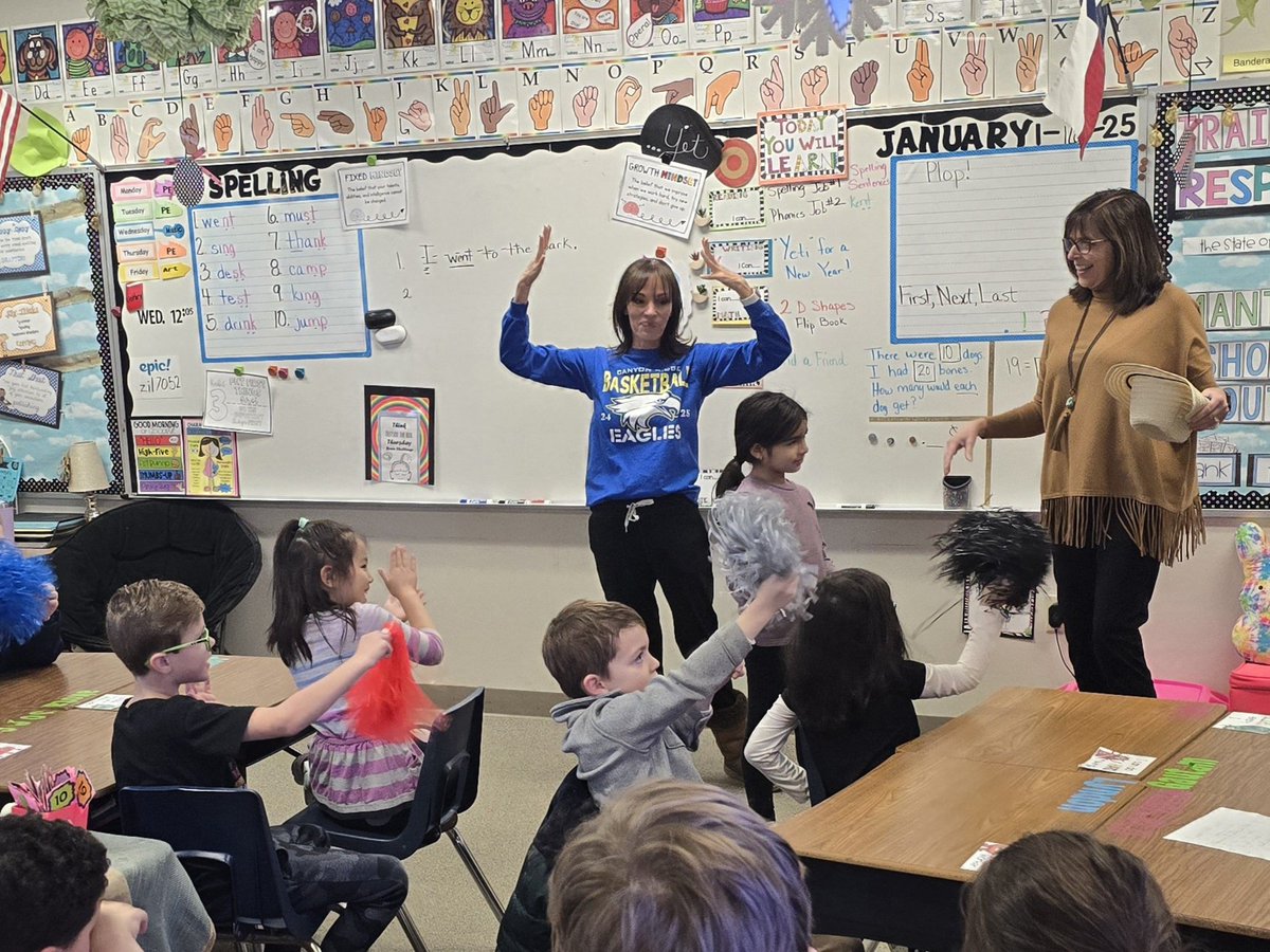 Ms_Waltmon tweet media