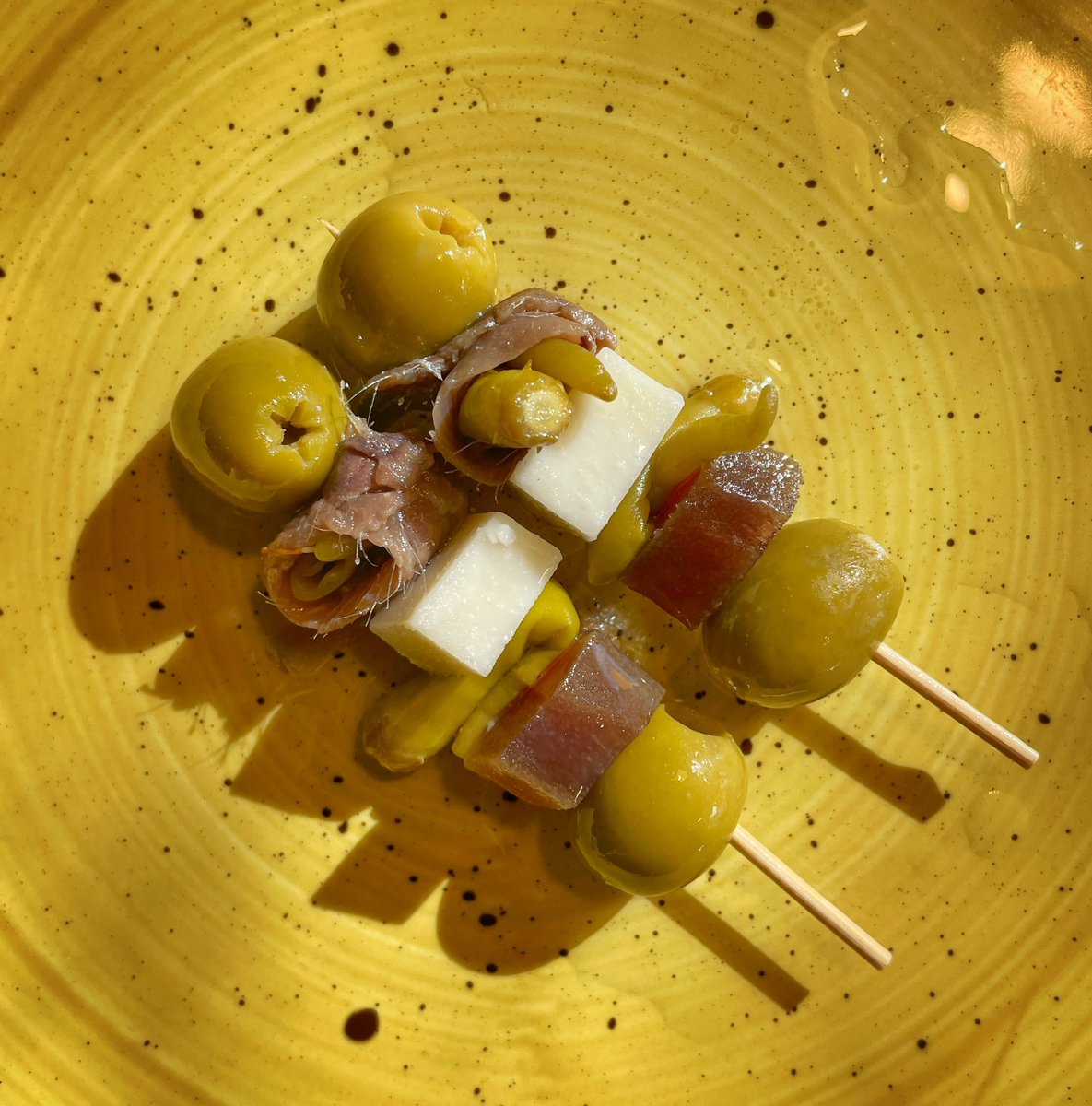 EL_LAUL's tweet image. Sencillas pero muy jugosas! Este finde fuera de carta regresan las Gildas! #ellaul #restaurantespuertodesantamaria #restaurantes  #elpuertodesantamaria