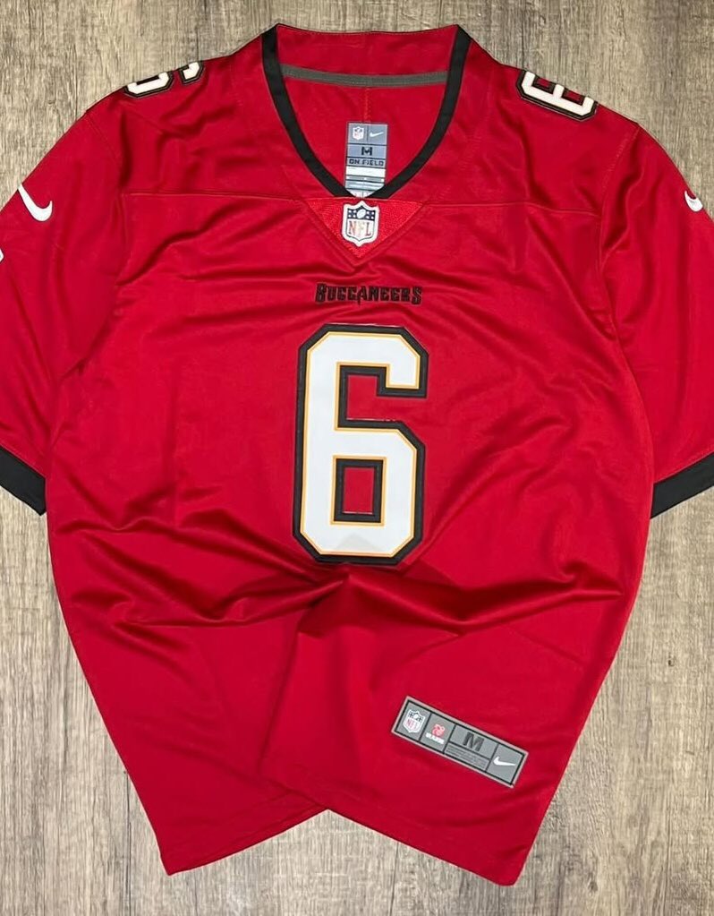 KenWoodJerseys's tweet photo. NFL Jerseys available for purchase 

¢300

Nationwide Delivery 🚚 📦 

Kindly Call 0548745692 or WhatsApp me using this the link ➡️https://t.co/goFWDyAPpB

Please Repost https://t.co/07br13e892