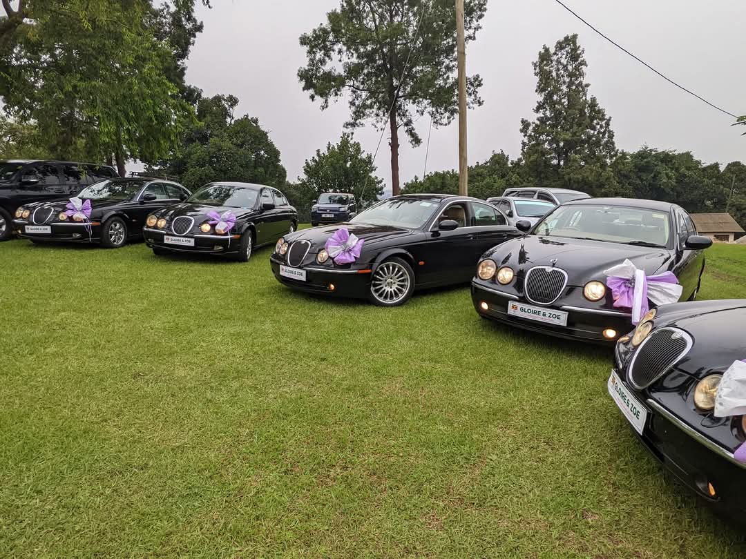 hostrav's tweet photo. Our top notch events department, Hostrav Events &amp; Catering, provides a fleet of latest bridal entourage cars for your special moment, with experienced drivers from Hostra Travel 

#hostrav #hostravevents #bridal #hostravcatering #hostravirtual #hostratravel https://t.co/CKxYVigB5b