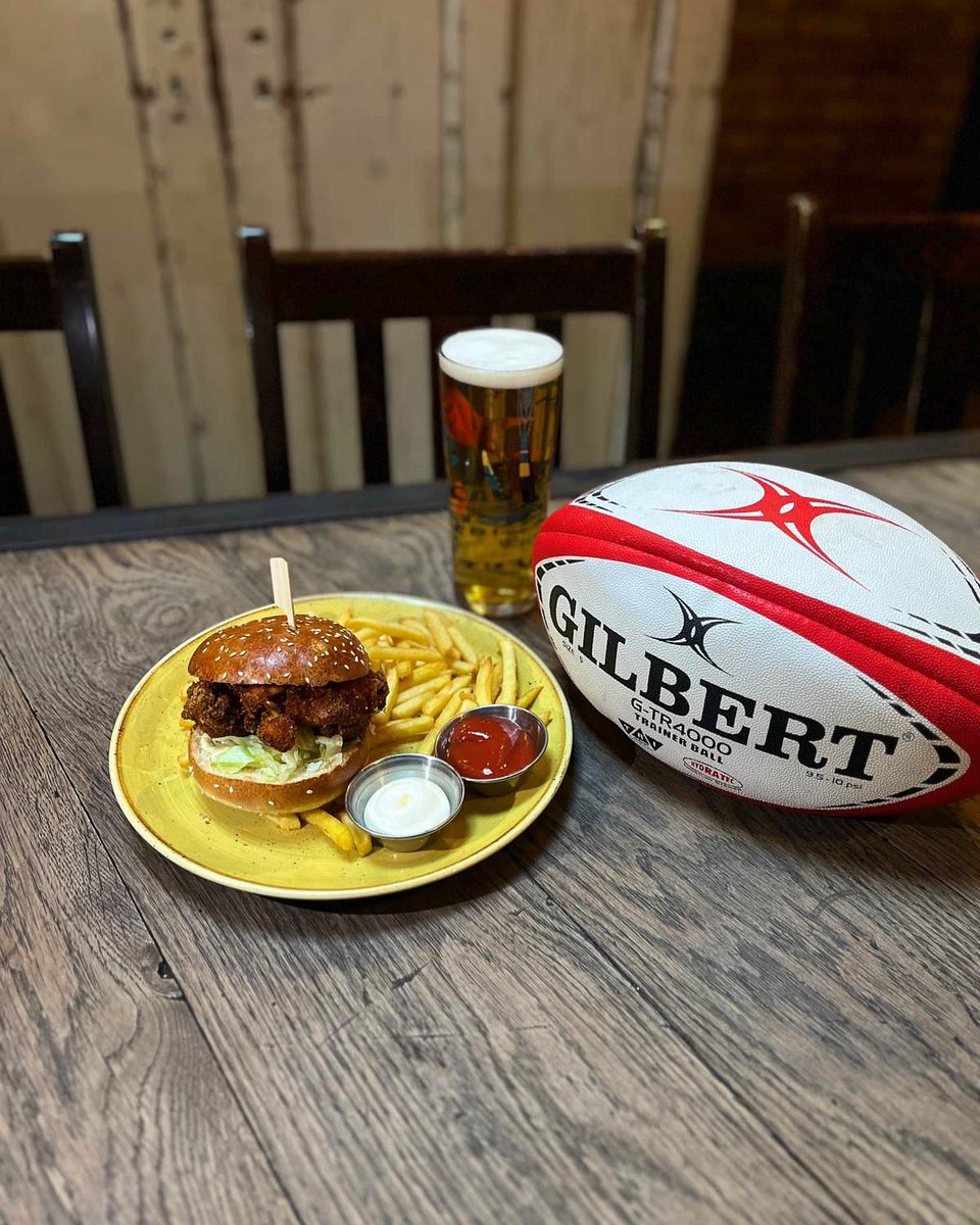 2 weeks and counting rugby fans! And the only place to watch all the games in King’s across is <a href="/thefellowpub/">The Fellow</a> . Friday 31st France 🇫🇷 V Wales 🏴󠁧󠁢󠁷󠁬󠁳󠁿 8.15pm kick off. #sixnationsrugby #rugby #pub @youngspubs