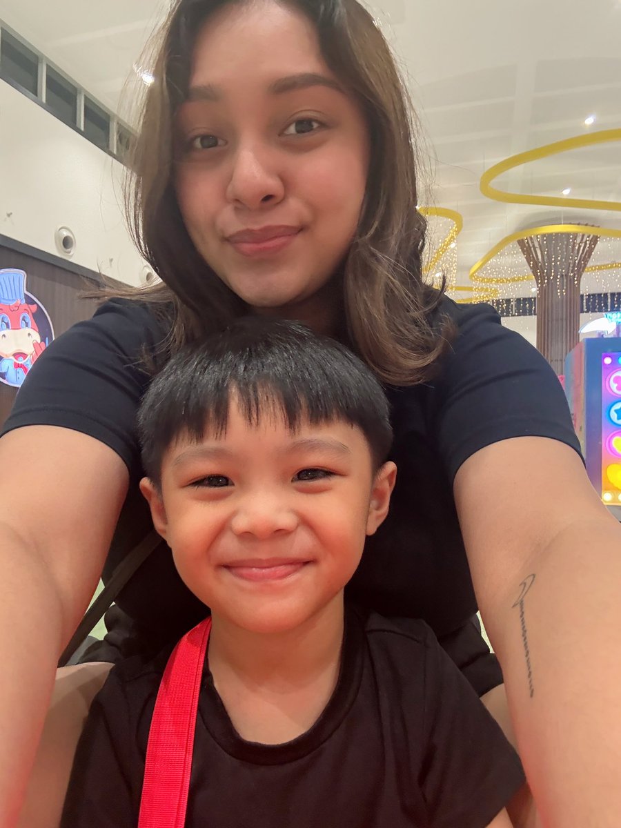 yanadeej's tweet photo. I just can’t believe that he’s the one with me doing my errands and not Jay…. 😔 I love you my sweet boy!!!!! https://t.co/5zj9f3DE04