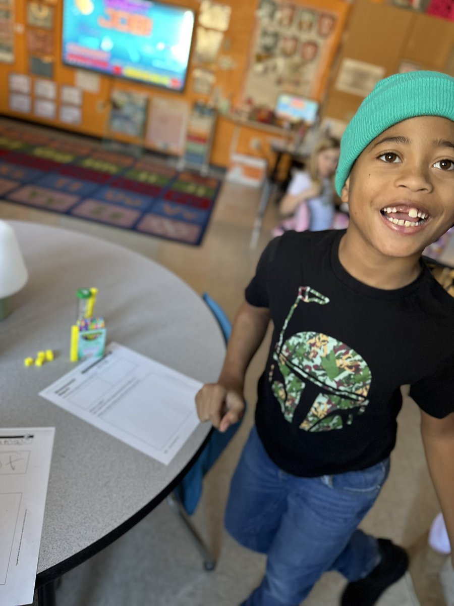 Milaynie May tweet media