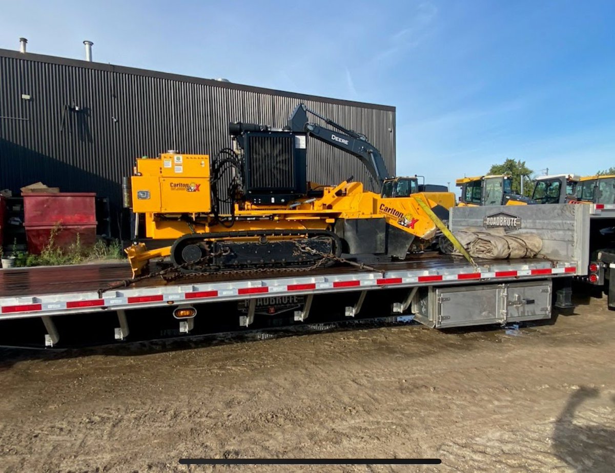 Stumpinator's tweet image. Our new stump grinder machine has arrived. Carlton 7015 HD, 75 Horsepower Diesel, track, fully remote controlled. Serving local homeowners and small businesses. Give us a call today at 717-500-4123.