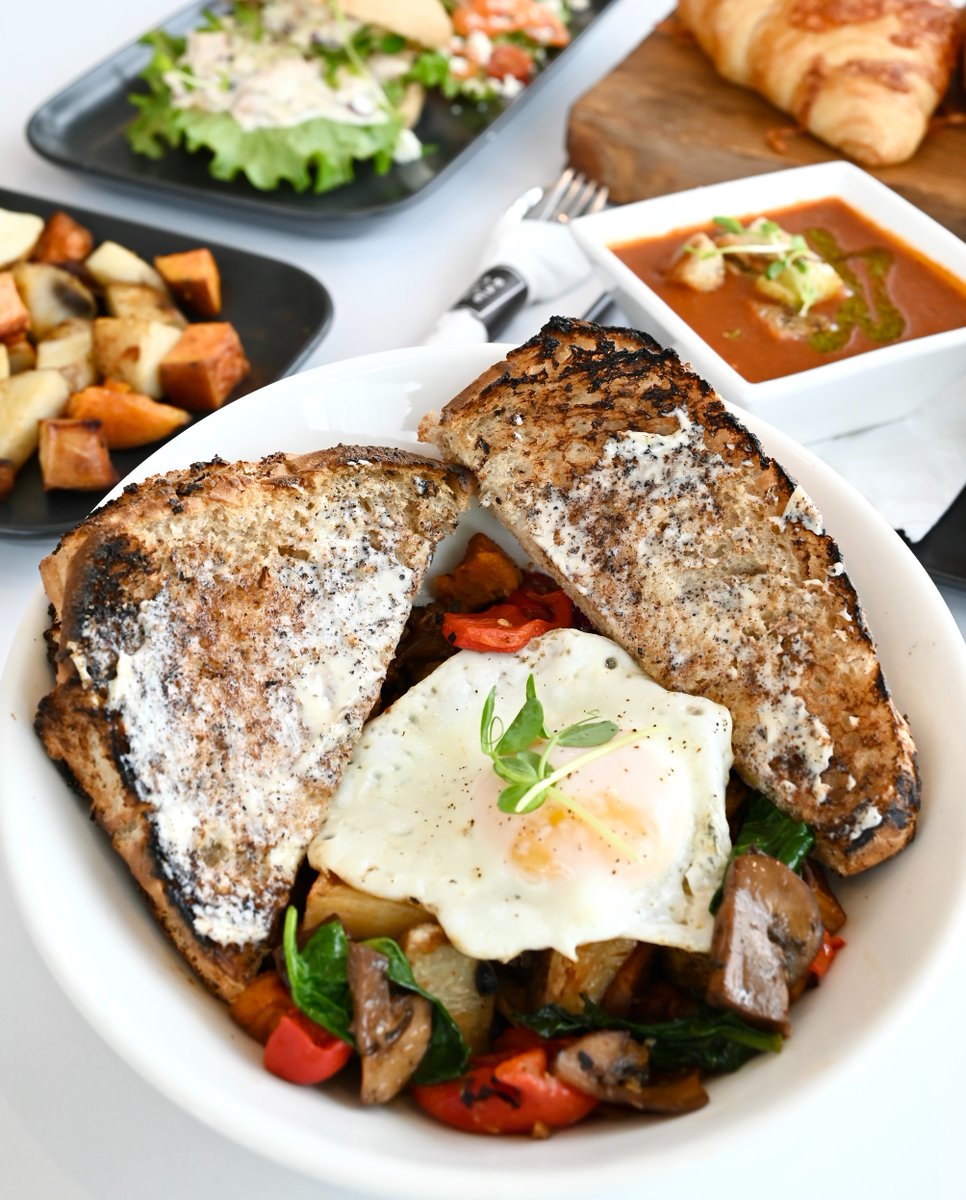 Lunchtime just got better! 🍽️✨

Swing by Edgar and Joe’s Cafe for a delicious midday pick-me-up. From hearty sandwiches to fresh salads and warm soups, we’ve got something to satisfy every craving. Make your lunch break the best part of your day!

#EdgarAndJoes #Ldnont #Cafe