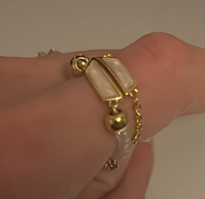 BTS Dalmajung ring set GA 💜  (WW)
Note: these are unofficial 
2 winners- one set each 💜
Ends Jan 24 ⏰ 

To enter:
💜 followers only
💜 like &amp; rt
💜 comment your fav OT7 pic or gif