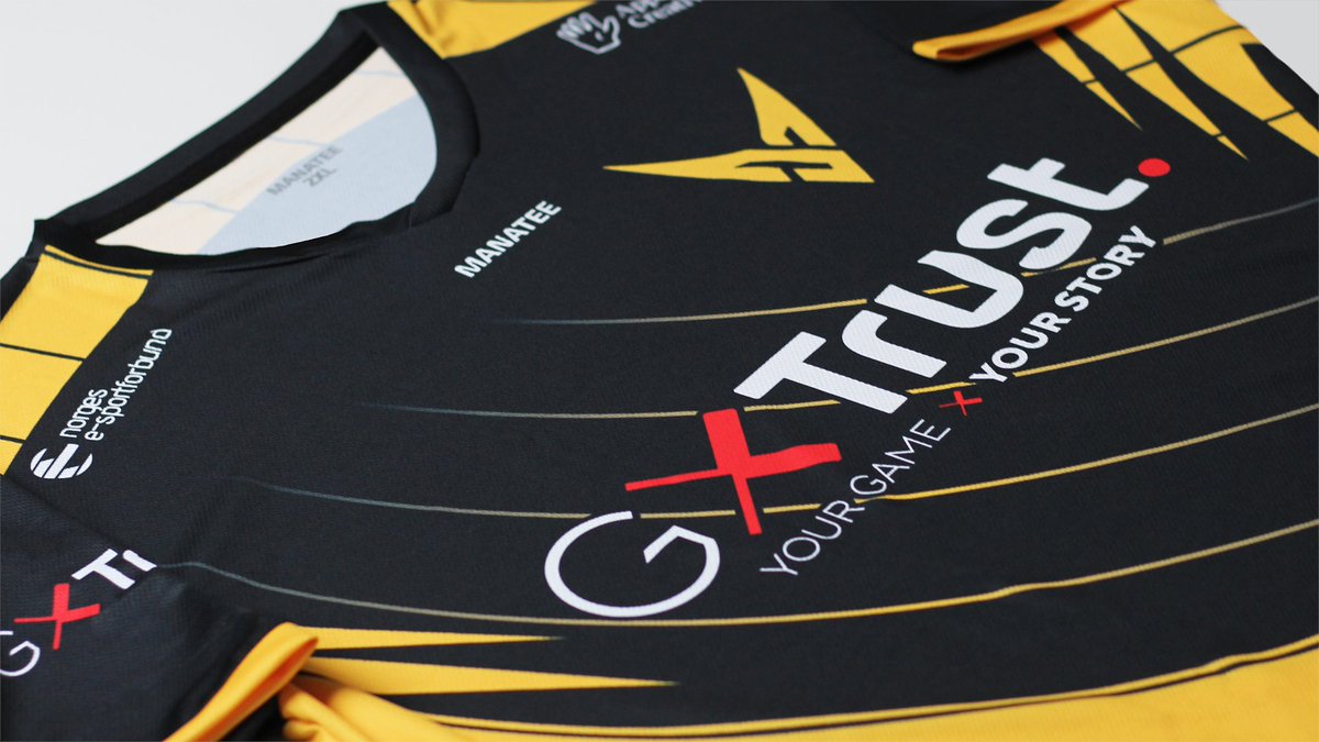 Beautiful people deserve beautiful jerseys. ✨