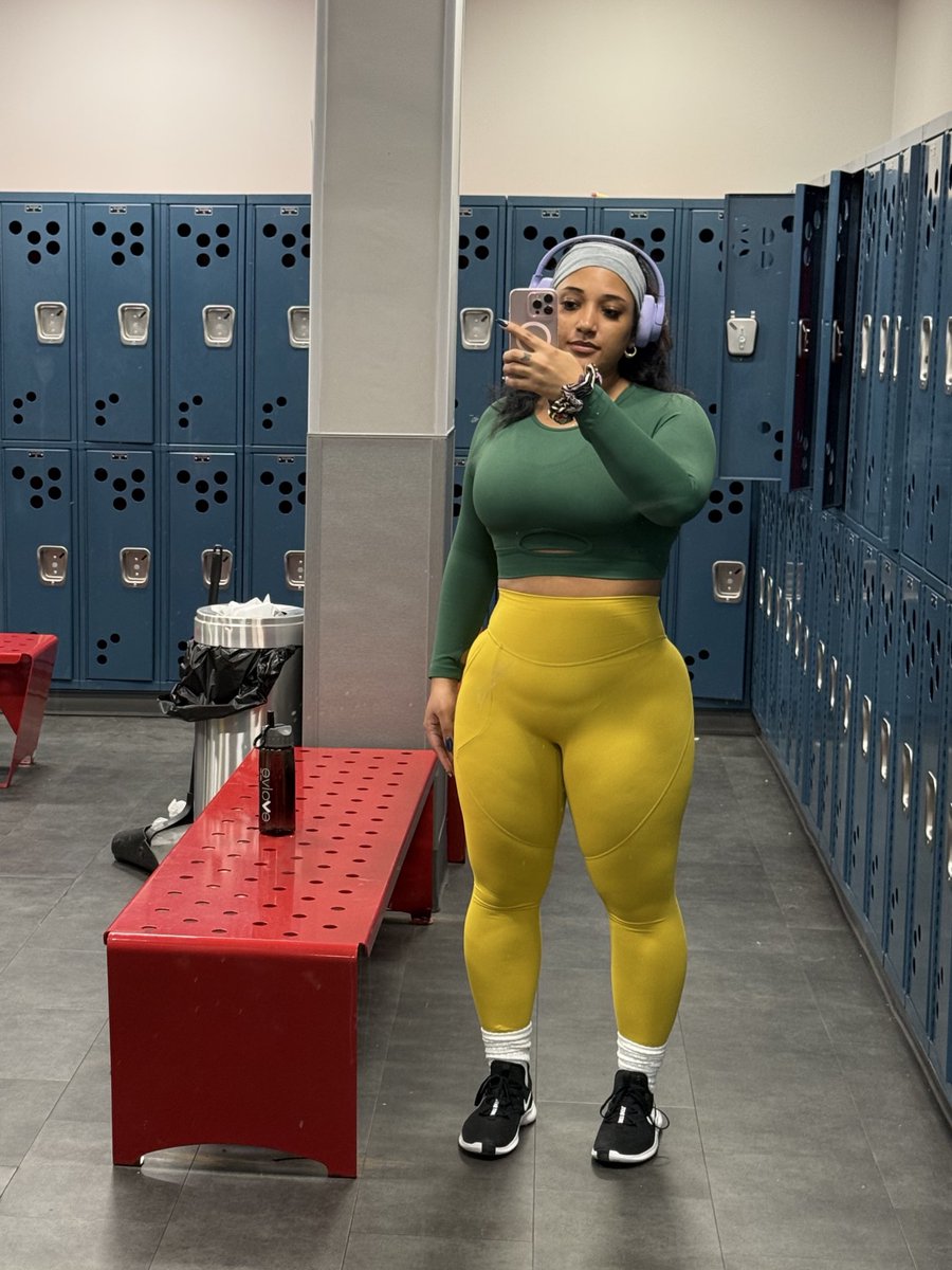 PaolaxRoque's tweet image. ☀️