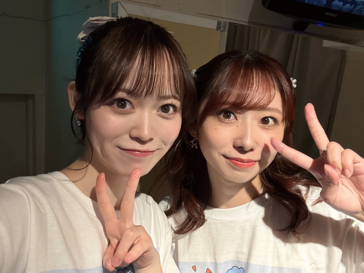rei_1025_48's tweet photo. お久しぶりのみんなとの写真も♡ https://t.co/GiguU5NoaW