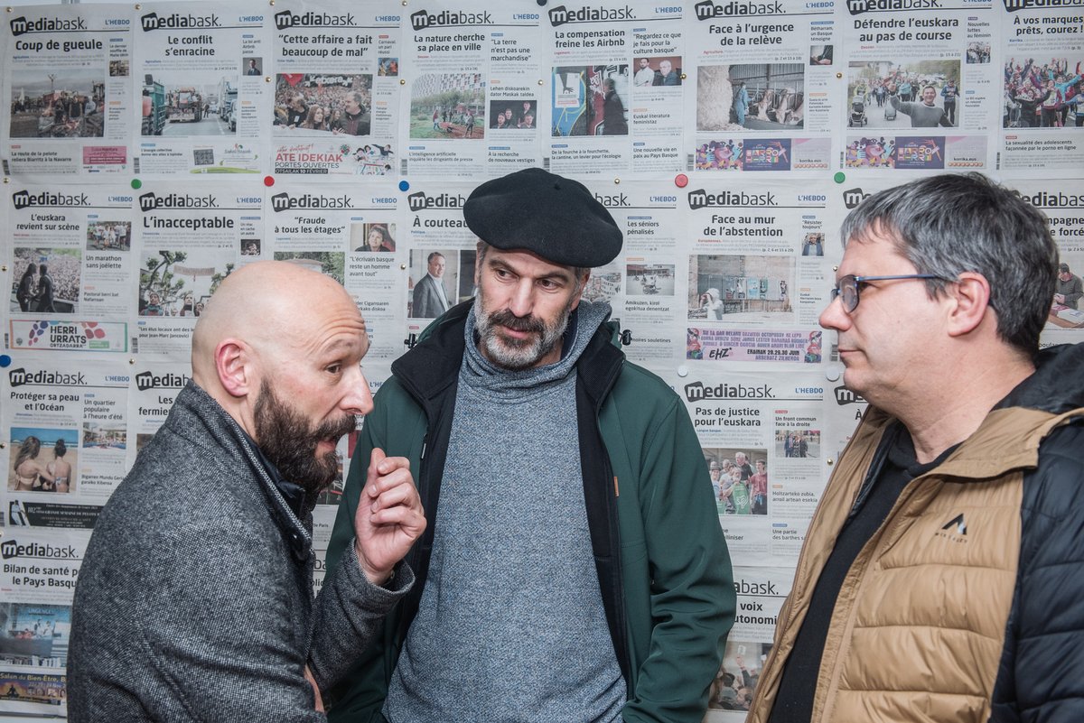 MediabaskInfo's tweet photo. [#DIAPORAMA] Média d’information « qui colle à son territoire », #Mediabask a fêté ses dix ans à #Urrugne
https://t.co/gMb1MJEkTx https://t.co/voK7wMVi2K