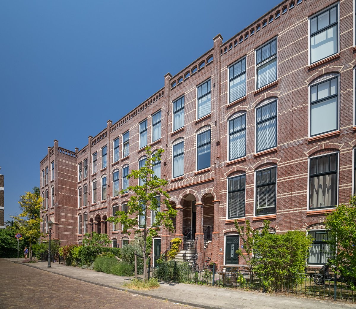 The Aesthetic City tweet media