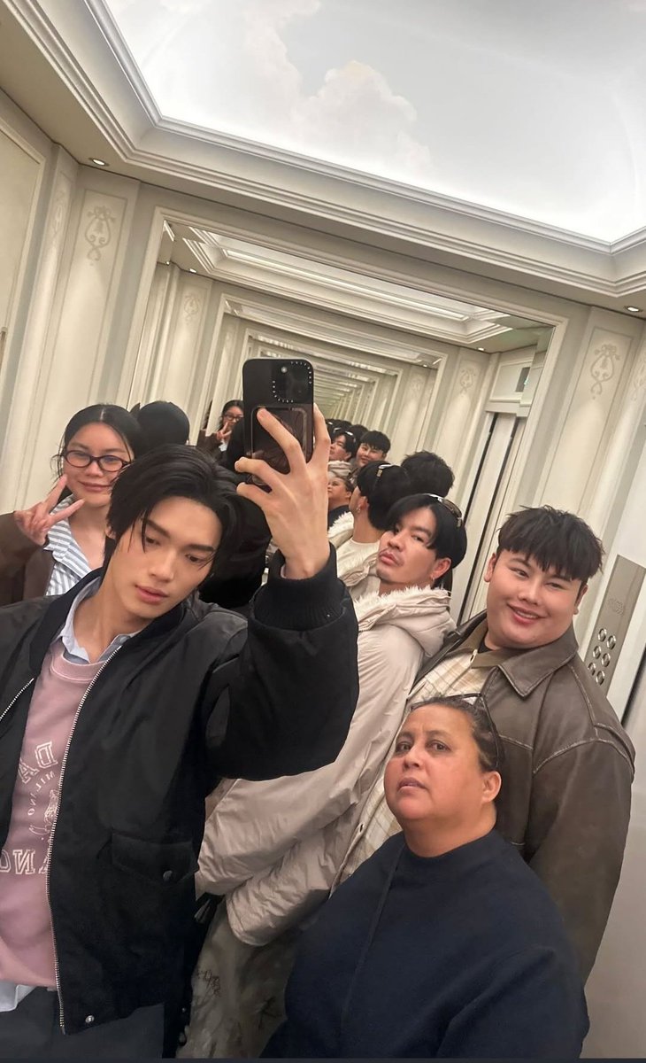 syallabear's tweet photo. Milan team😍

WIN MFWFW25 IS CALLING 
#PRADAFW25xWin 
#winmetawin https://t.co/DN9MSuxigm