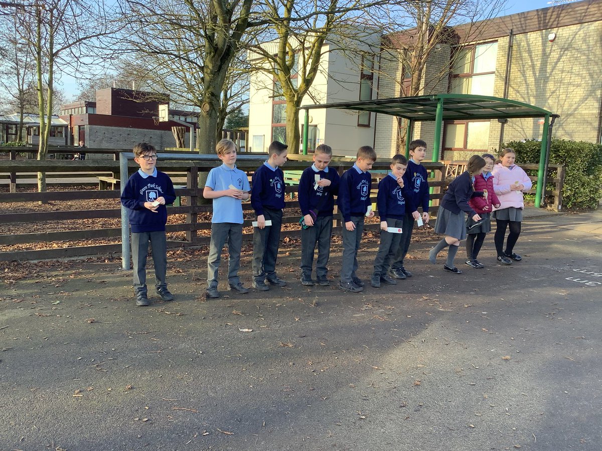 GPSYear5's tweet photo. This afternoon we’ve been organising planets in the solar system #gpsscience #space https://t.co/dMWMAJPKcS
