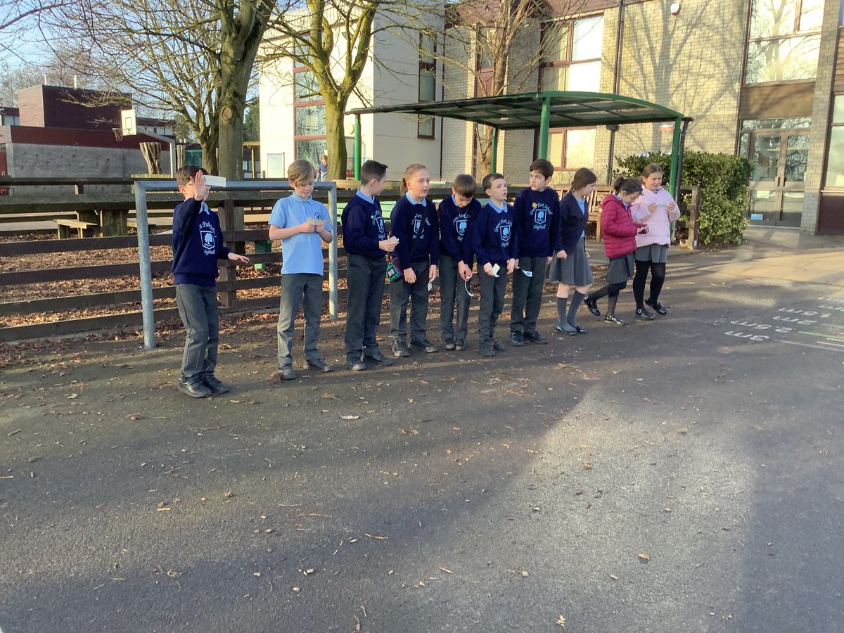 GPSYear5's tweet photo. This afternoon we’ve been organising planets in the solar system #gpsscience #space https://t.co/dMWMAJPKcS