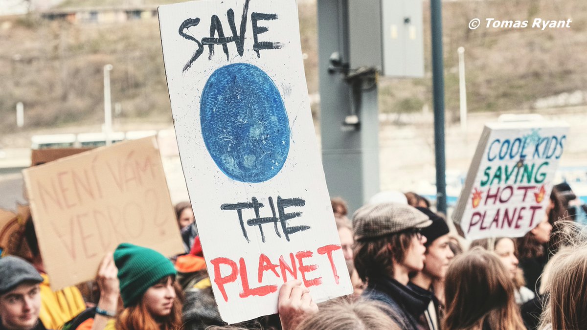 CRP Journal (@crp_journal) on Twitter photo Luigi Di Martino (<a href="/westernsydneyu/">Western Sydney University</a>) unpacks the School Strike 4 Climate movement in Sydney to highlight ‘strategic authenticity’ used by student protestors to blend content, humour and internet culture. tinyurl.com/3zzyptbk Luigi Di Martino (<a href="/westernsydneyu/">Western Sydney University</a>) unpacks the School Strike 4 Climate movement in Sydney to highlight ‘strategic authenticity’ used by student protestors to blend content, humour and internet culture. tinyurl.com/3zzyptbk