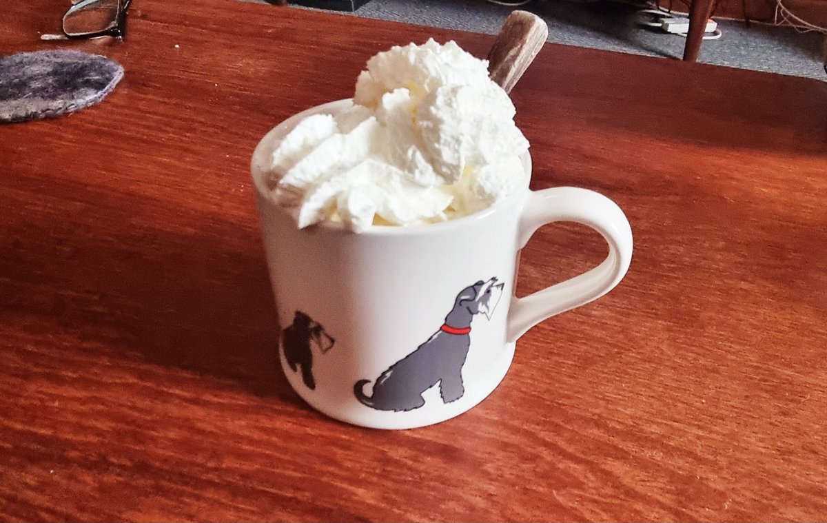 Ran out of milk at home for coffee... leftover festive squirty cream it is then 😋 
Happy Friday ✌️