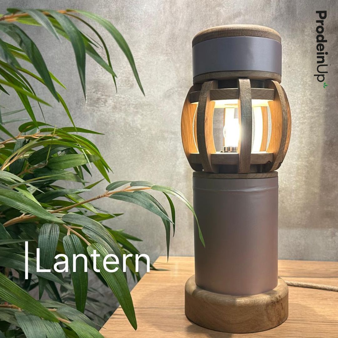 prodeincendio's tweet photo. 🌱 ¡#ProdeinUp trae novedades! Os presentamos uno de nuestros primeros productos nacidos de un extintor reciclado: Lantern. 🧯 https://t.co/yWdlDPoaKV