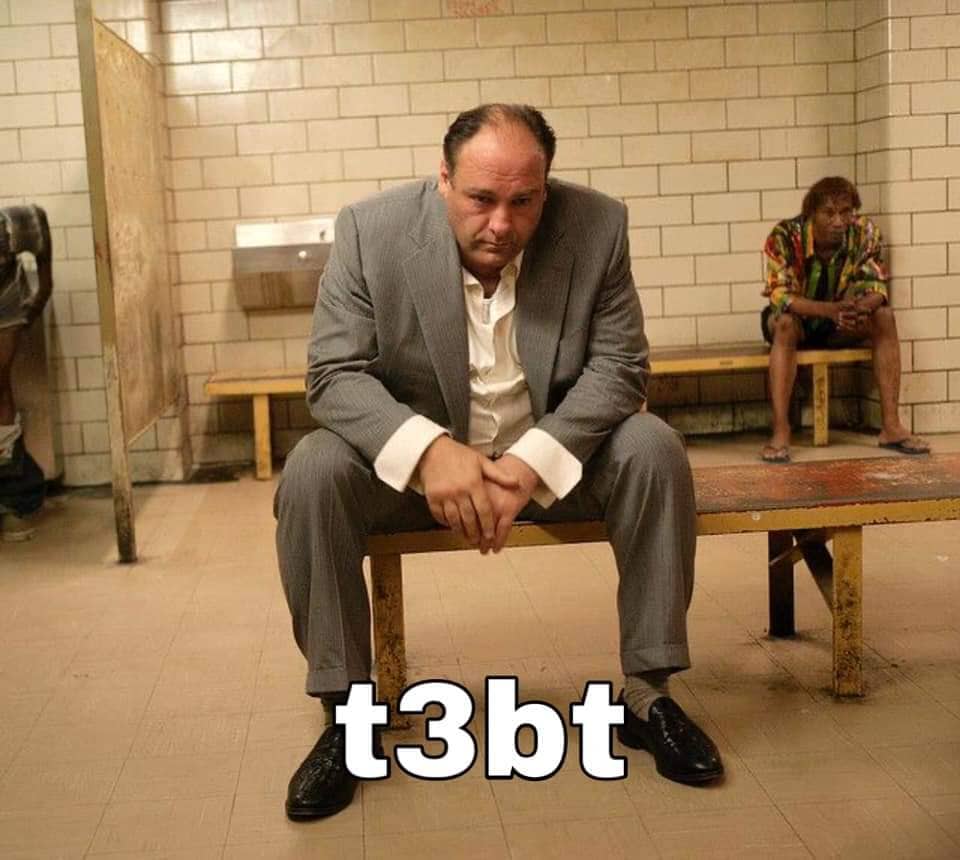 القعده الي بقعدها كل ٥ دقايق
بعدين بقوم بكمل الي علي عادي