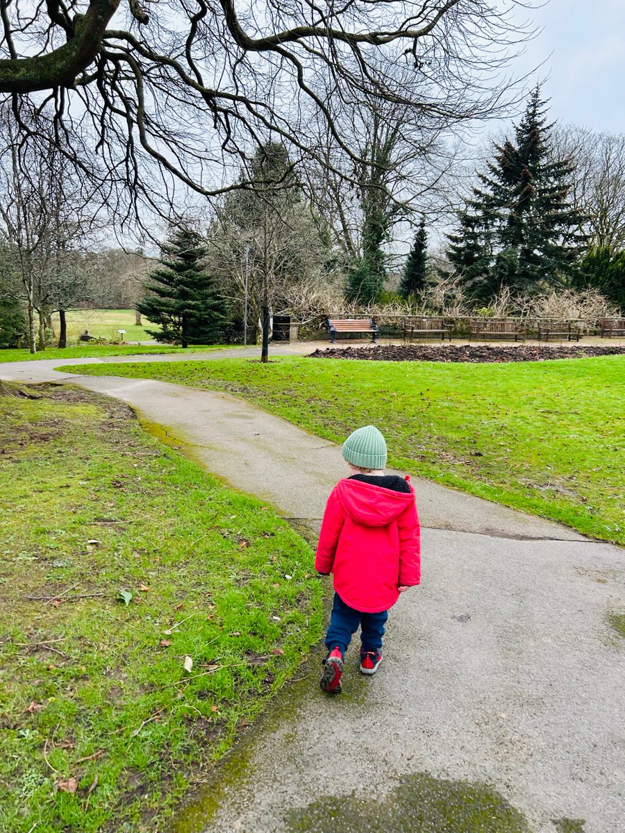 Turn your weekend into a walking or wheeling adventure with our Winter Wander-land scavenger hunt.

Whether it’s trees and pine cones, spotting a pair of wellies or bumping into your neighbours, you're sure to find something fun!

Download it for free: tinyurl.com/427az4vd