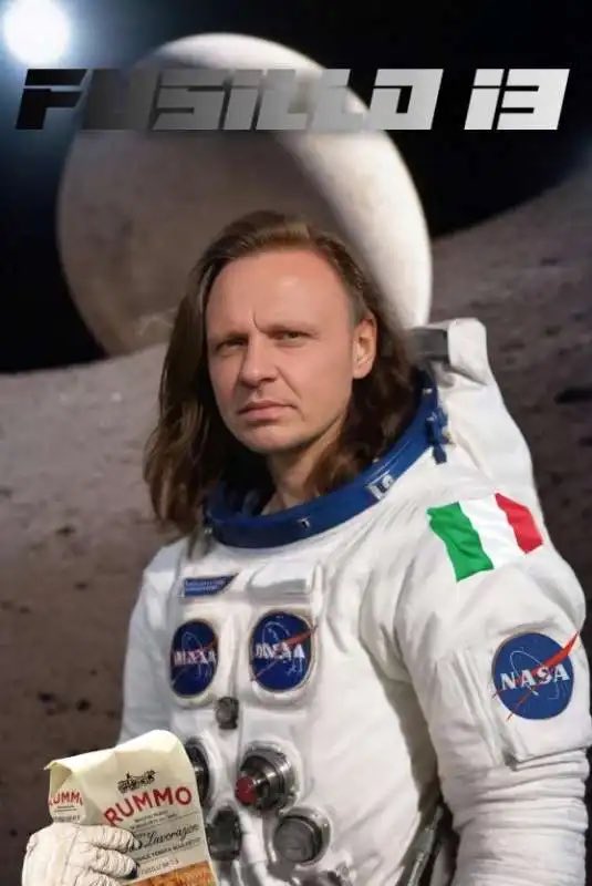Frances99687883's tweet photo. Dà 1,5 miliardi a #Musk per i satelliti #Starlink  ma #taglia di 371 milioni i #fondi per la ricerca aerospaziale italiana,tra i quali  -23,7 mln all’#Asi e -242 mln a progetti di cooperazione https://t.co/Z1ZxwcSkCd l’importante è che Lollo porti i nostri fusilli su Marte https://t.co/gf2SFTcvXx