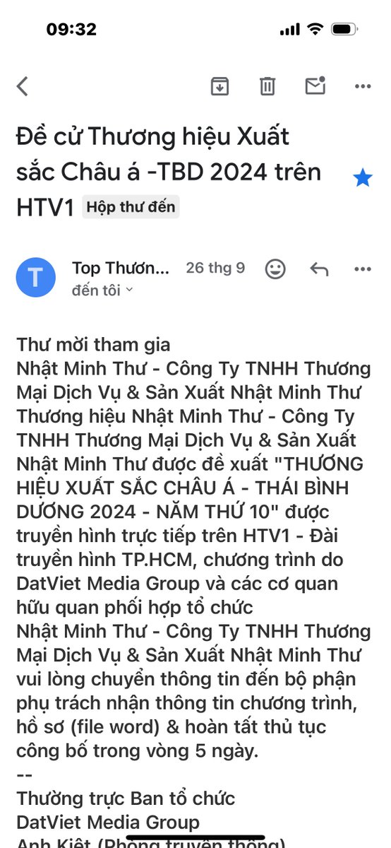 tho_nguyn2's tweet photo. TIẾNG VỌNG

Nặng gánh thương thân nén thở dài 
Trăm nghìn vạn nỗi giữa trần ai
Tràn đầy bạch nhật quan tham nhũng 
Phủ khắp thanh thiên cướp trổ tài 
Hám của nhiều người tâm hóa ác 
Ham tiền lắm kẻ mặt thành chai
Cầu mong biến chuyển cao nhân trị https://t.co/AxrFQEPeYj