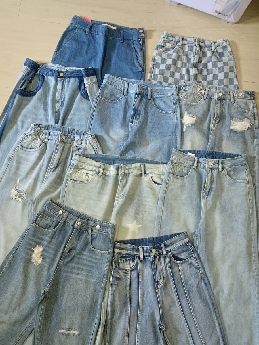 jeans22shop2's tweet photo. 🖤รอบใหม่มาแล้ว ♥️ รี/ปัก ลด 5.-
คนปักลงเสร็จมาแท็กเรียก

ลงคืนนี้ เวลา 20.00น. ♡ ศุกร์ 17 ม.ค.

กระบอกใหญ่สีสวยๆ ขายาวๆ

📮35/+10

#ส่งต่อเสื้อผ้า #ส่งต่อเสื้อผ้ามือสอง #เสื้อผ้ามือสอง #เสื้อผ้ามือสองราคาถูก #โล๊ะตู้เสื้อผ้า #กางเกงยีนส์ #ส่งต่อเสื้อผ้ามือสองราคาถูก #ส่งต่อ https://t.co/knz4e9x3Xc