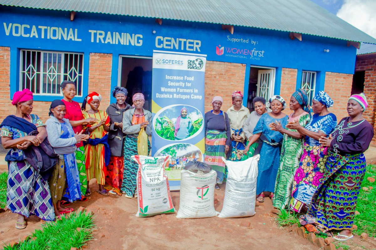🌱 Food security = Hope &amp; Resilience 🌱

Thanks to <a href="/OneDaysWages/">One Day's Wages</a> , SOFERES is empowering small farmers in Dzaleka with tools, training &amp; resources to boost food production, improve nutrition &amp; incomes. Together, we’re growing a brighter future! 🌾💚
