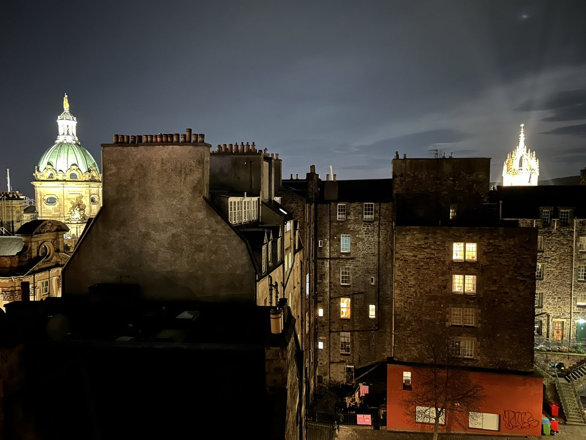 bEdinburgh tweet media