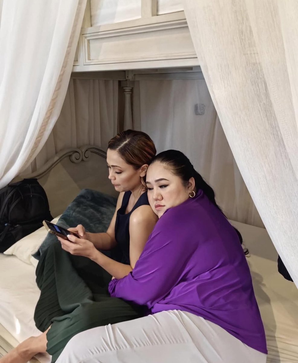 EjimaKurumi's tweet photo. Maraming Salamat po π
ππ
nakakamiss agad yung Lavander π₯Ήπ₯Ή
cheenacrab IG post / #JodiStaMaria #LavanderFields https://t.co/FOsXh9Jf24