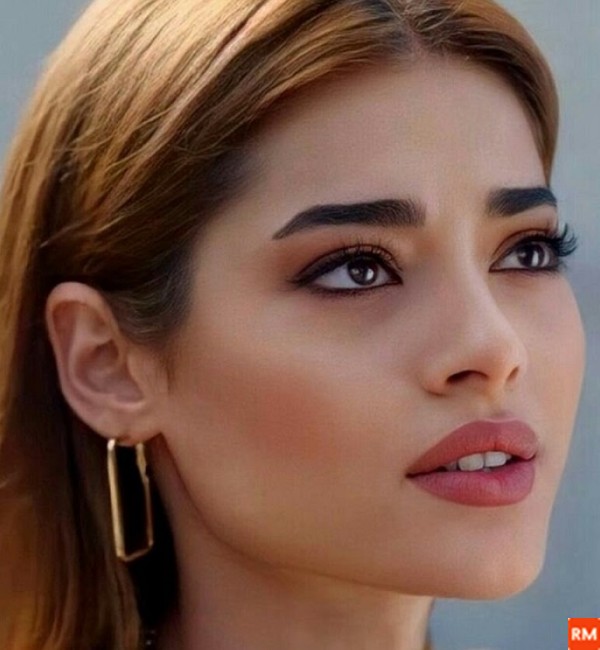 VirtualsAddict's tweet image. Do you remember when you joined X? I do! #MyXAnniversary سیزدهمین سالگرد تویترم مبارکم باشد.
همین