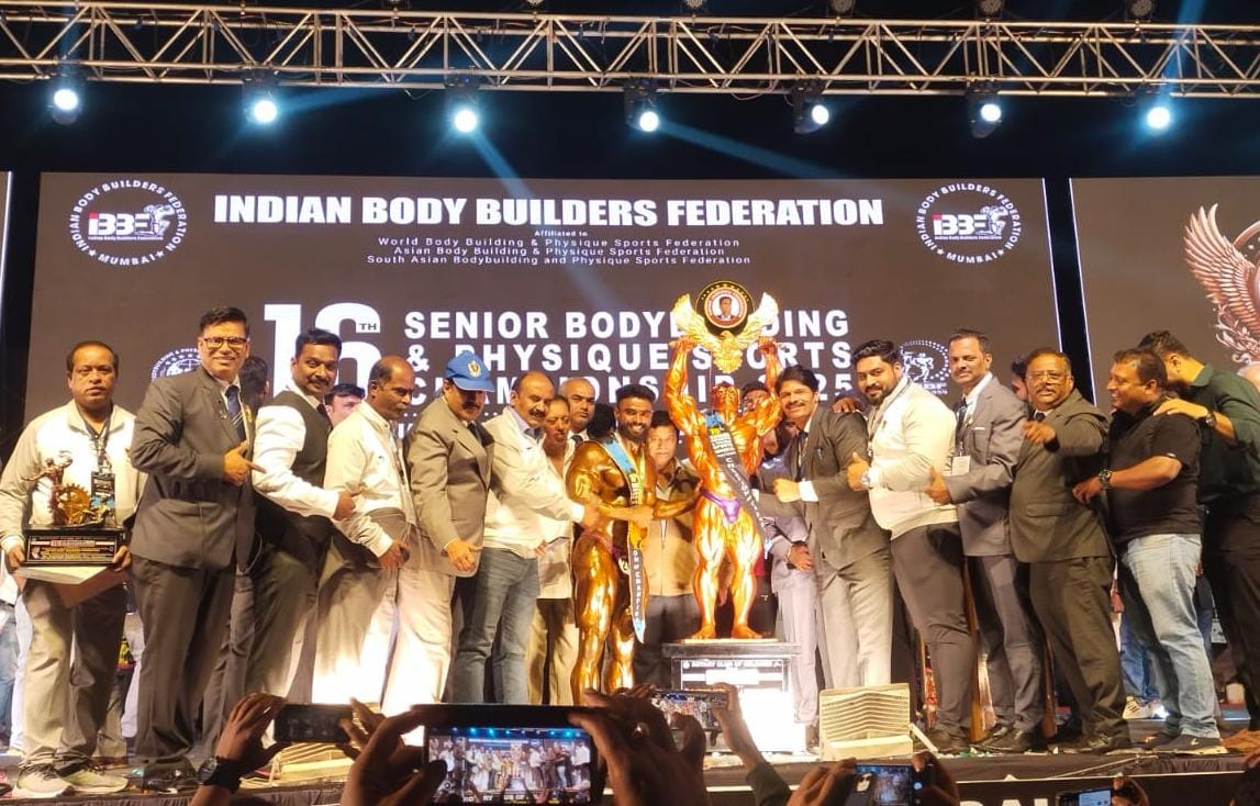 RailMinIndia's tweet photo. Congratulations to the Indian Railways body-building team for their outstanding achievement in winning the team championship at the 16th Senior Body Building &amp; Physique Sports Championship 2025, held in Belagavi, Karnataka. 💐 https://t.co/WJudW32lHt