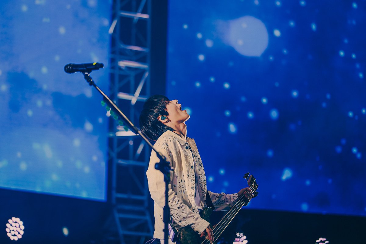 ＼2025 FTISLAND LIVE 'PULSE' IN JAPAN／
Primadonna Japan先行お申込み受付中!!📢

開催を記念して『1st #FNCBANDKINGDOM in TAOYUAN』PHOTOを公開✨

📸LIVE PHOTO - #JAEJIN

⏰受付期間：〜1/22(水)23:59

🎫詳細はこちら
ftisland-official.jp/post/250109

#FTISLAND #PULSE