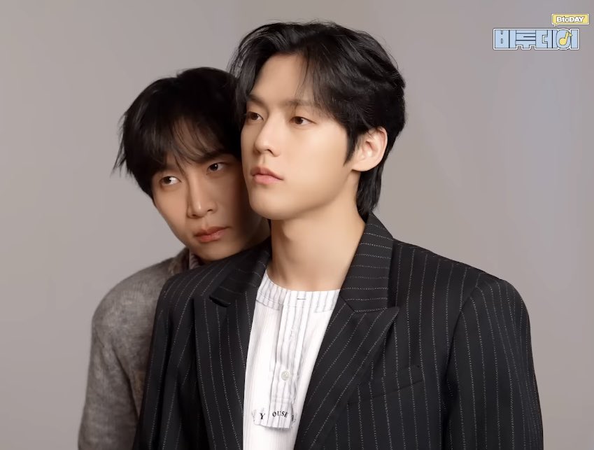 yfieee_'s tweet photo. Minhyuk and Eunkwang. https://t.co/Z5K2Y1Dds1