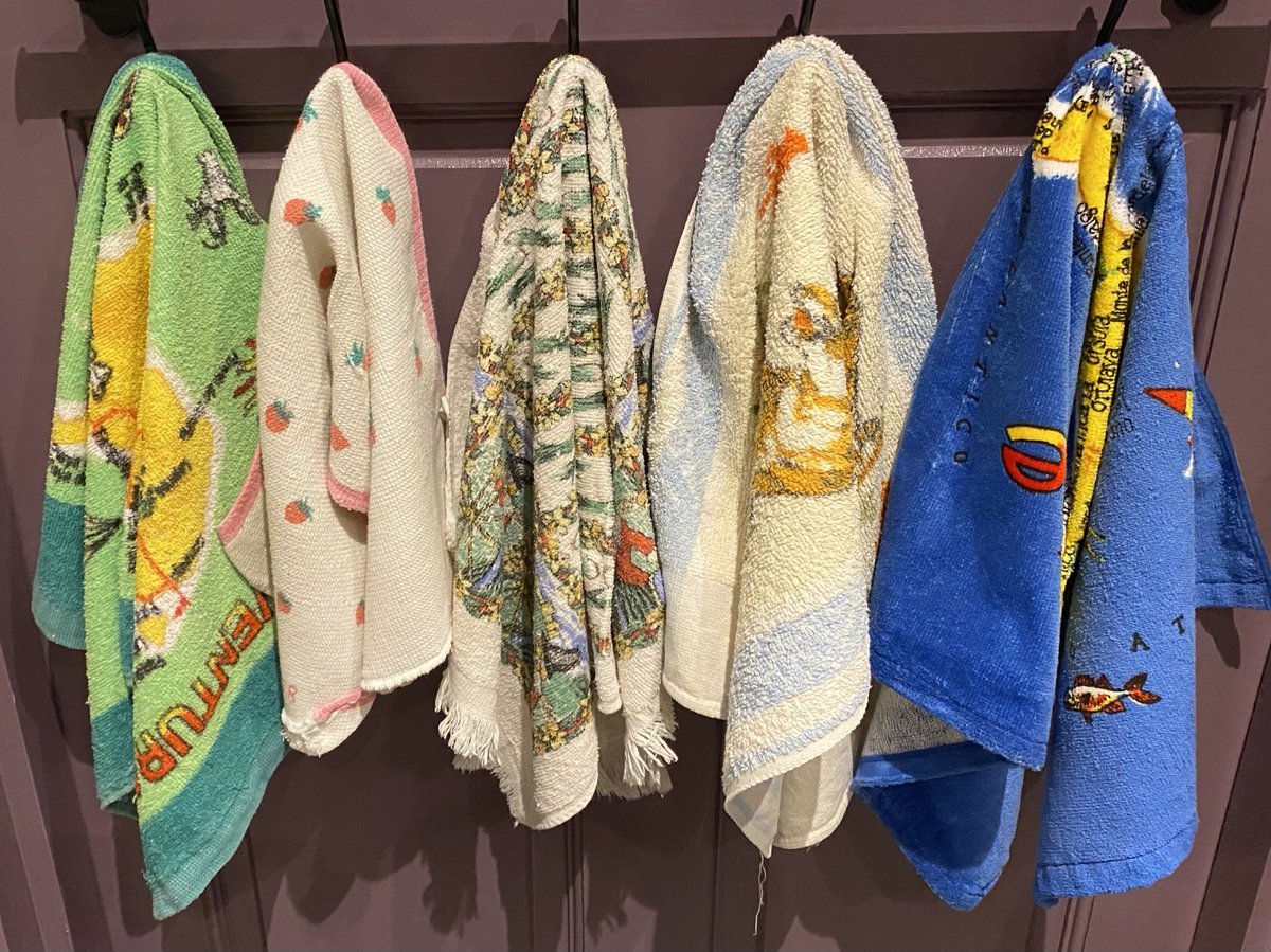 Changing of the Tea Towels: so cute, so small, so towelling, so vintage and so many memories #GuinnessWorldRecord