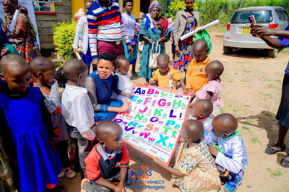 SMF_Kenya1's tweet photo. We believe in the power of women empowerment and emotional connection. Through our Lullaby Program, moms are trained to write heartfelt letters to their children—born or unborn—and turn their stories into beautiful songs.

This isn’t just music; it’s love, healing, and bonding. https://t.co/IPXpUmsGzd