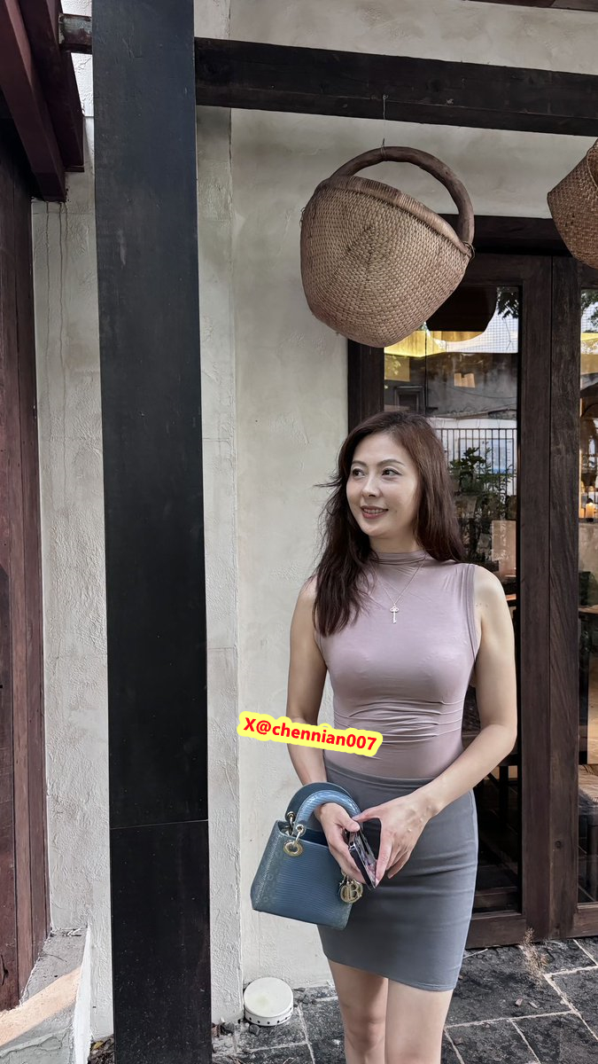 祝你我三年五载后，还能骑着白马过江南，踏着星月站直了不趴下对生活说出:“狗贼，我偏要勉强。” https://t.co/IxsSinjLyx
