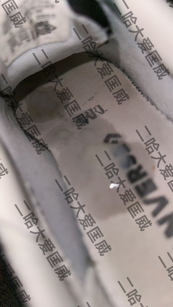 好像没发过，随便看看吧
#匡威 #打胶 #射鞋