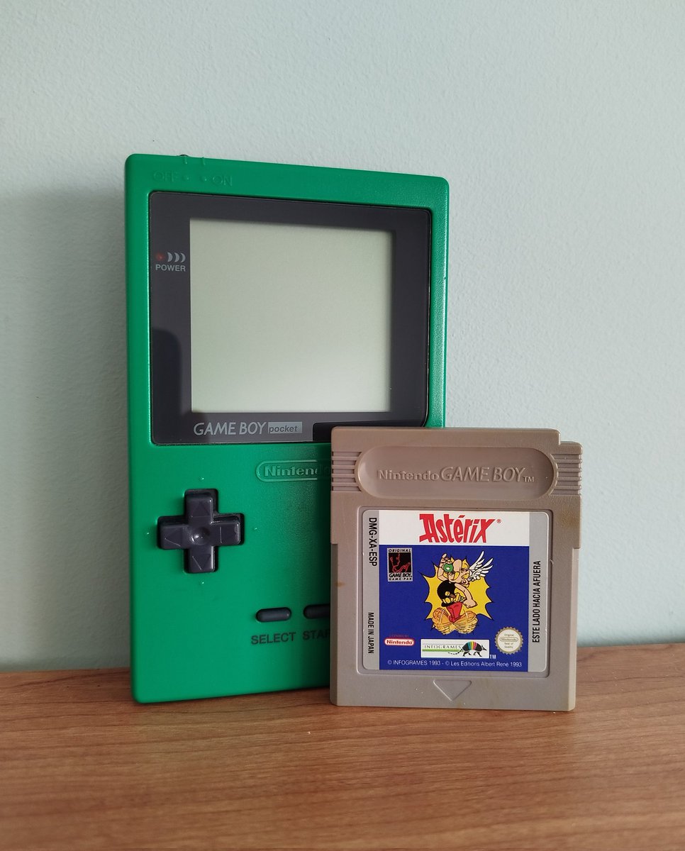 Charlss37's tweet image. Feliz viernes y feliz finde!!! 👏😃❤️
#BitManagers 1993
#Asterix 👊💥
#Gameboy 👾 #Nintendo 🍄